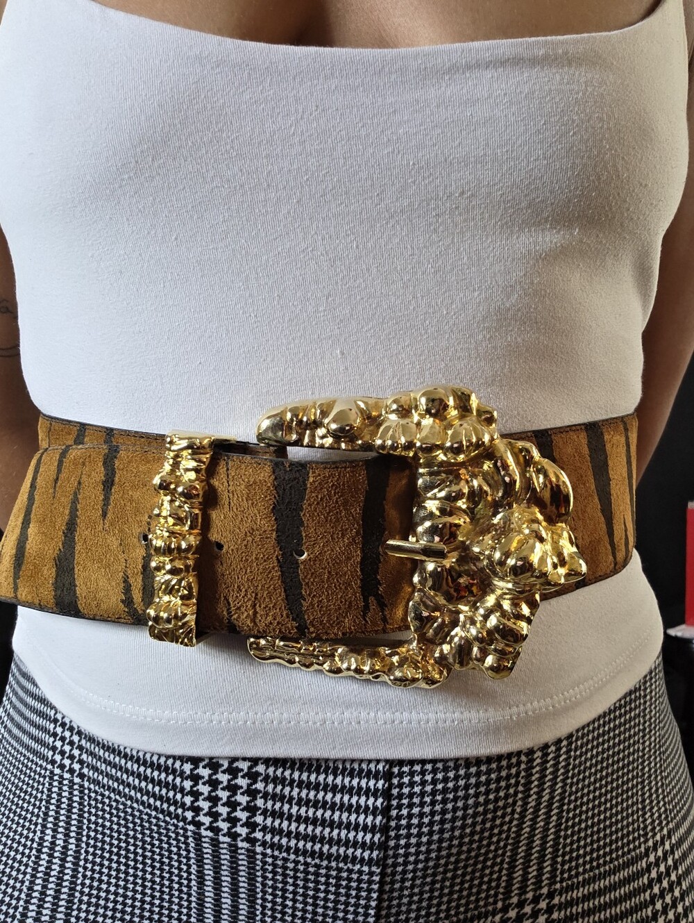 VINTAGE JULIUS RESNICK 1980s Suede Tiger Print Chunky Wide Belt Small/Medium